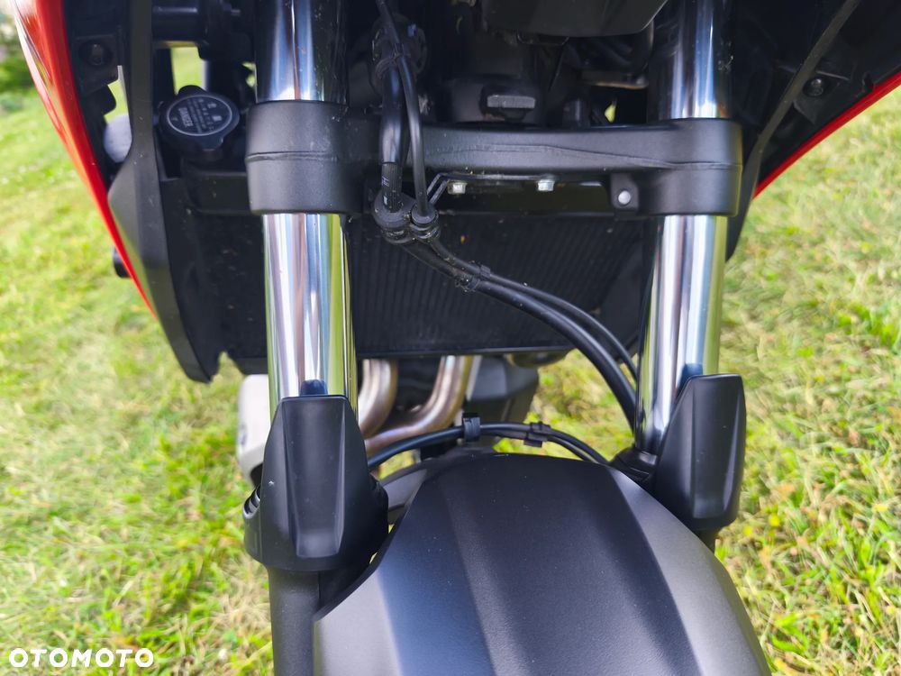Yamaha Tracer - 12