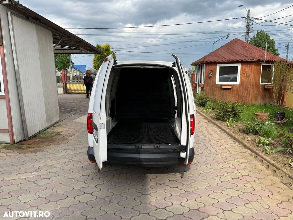 Volkswagen Caddy - 16