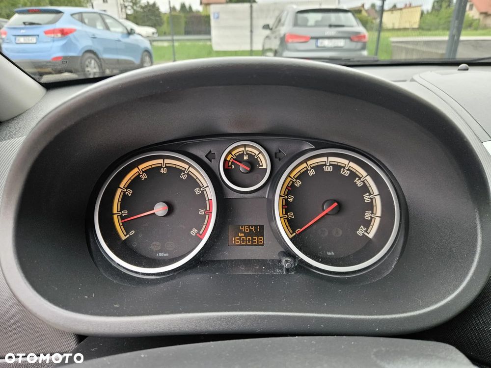 Opel Corsa 1.4 16V Satellite - 21