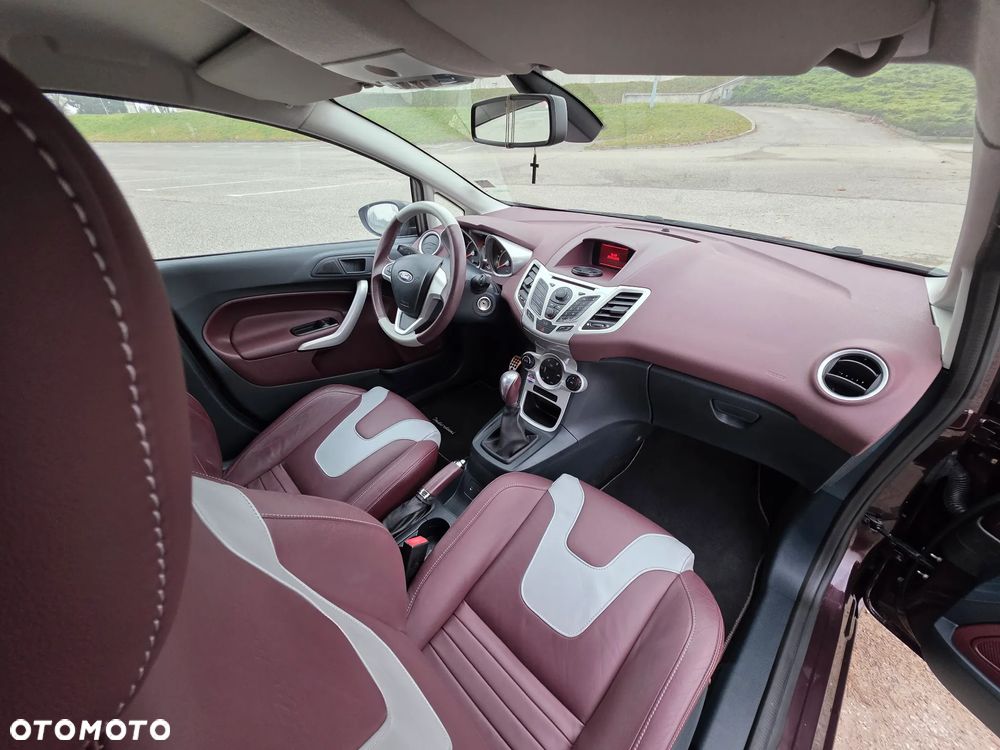 Ford Fiesta 1.4 Titanium EU5 - 9