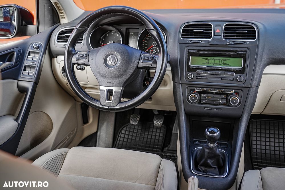 Volkswagen Golf 1.4 TSI BMT Comfortline - 9