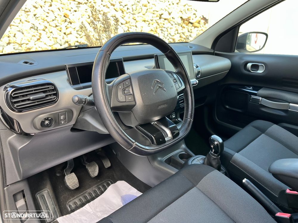 Citroën C4 Cactus 1.2 PureTech Feel Ed.Silver - 28
