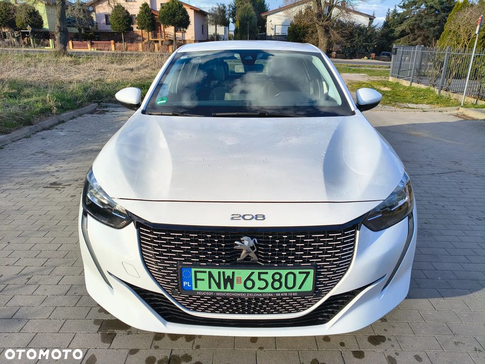 Peugeot 208 Allure - 2