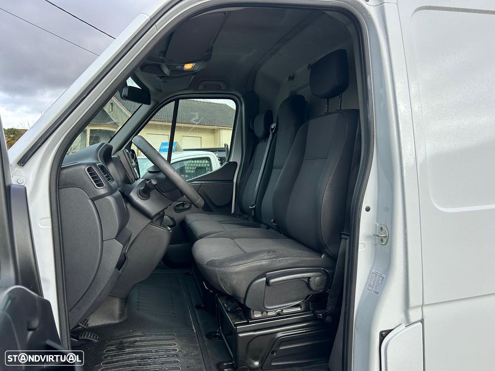 Renault Master 2.3 Dci - 7