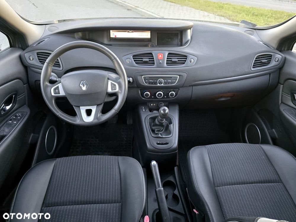 Renault Scenic 1.5 dCi Avantage - 19