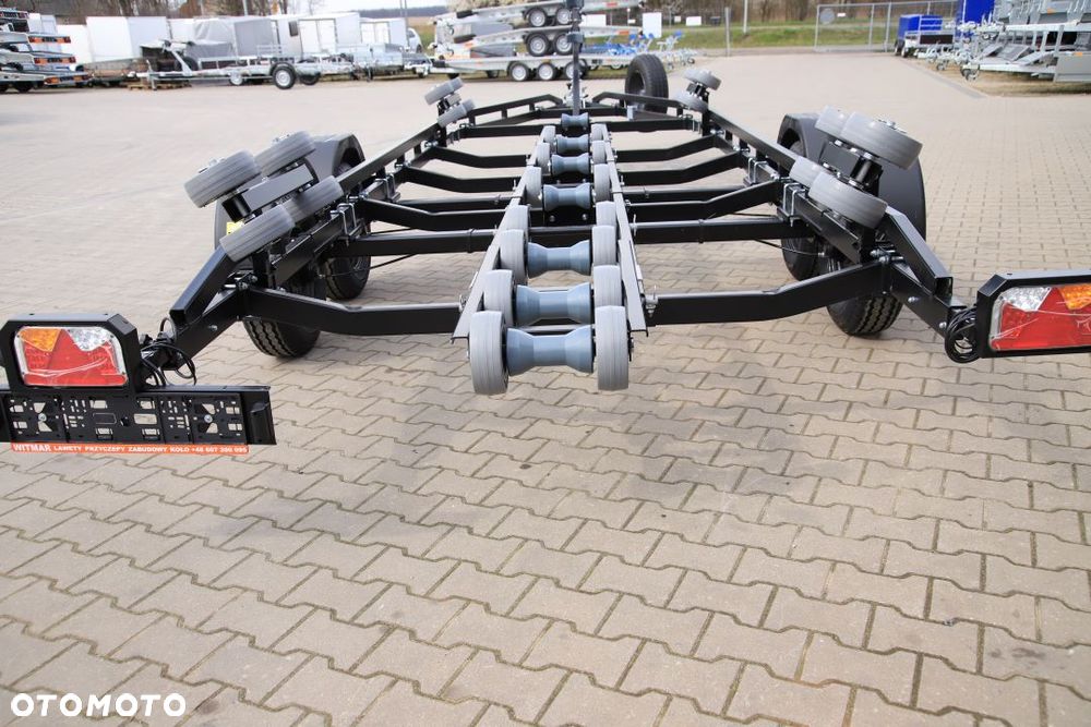 Lorries Przyczepa Podłodziowa PP25-8025 w Kolorze Czarnym Do Łodzi Max 7,8 M DMC 2700 kg Tylne Lampy LED - 7