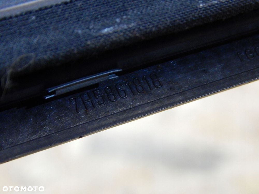 vw t5 multivan roleta boczka okna prawa tył 7h5861818 - 5