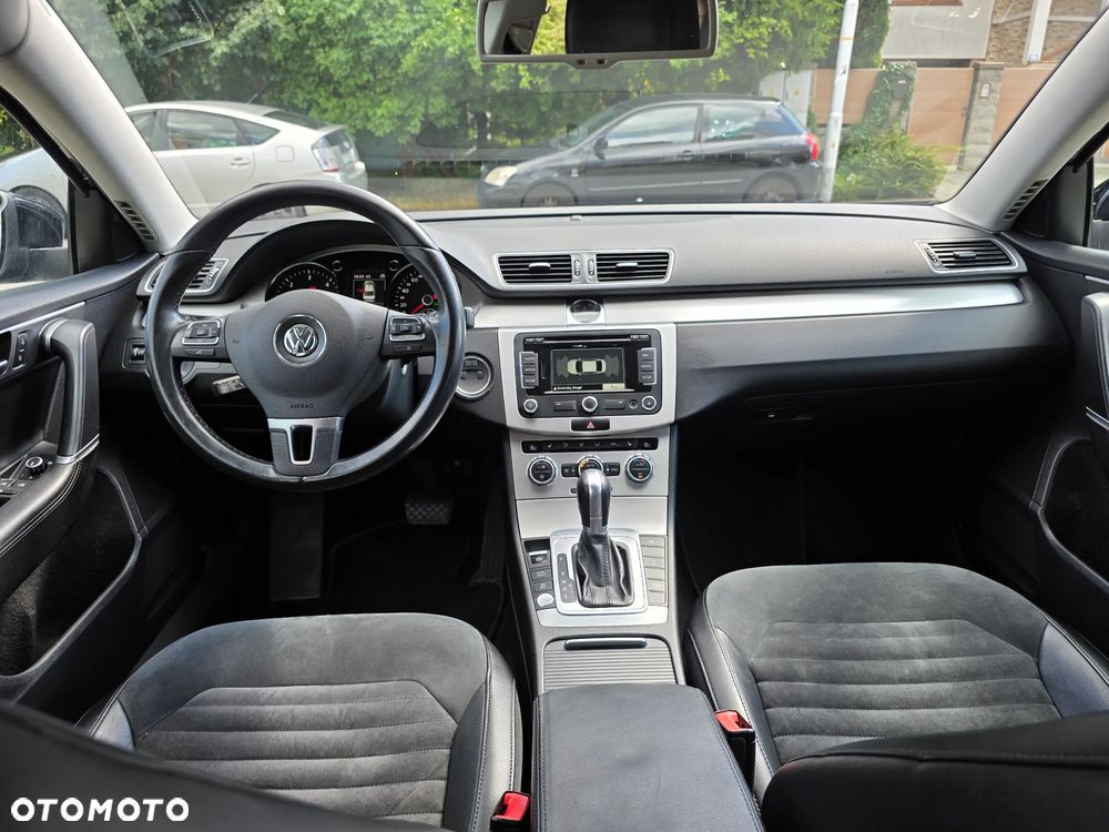 Volkswagen Passat 2.0 TDI Highline DSG - 7