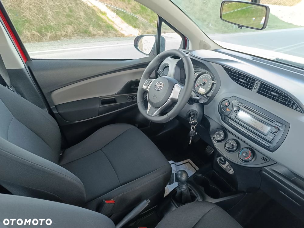 Toyota Yaris 1.0 VVT-i Cool - 8