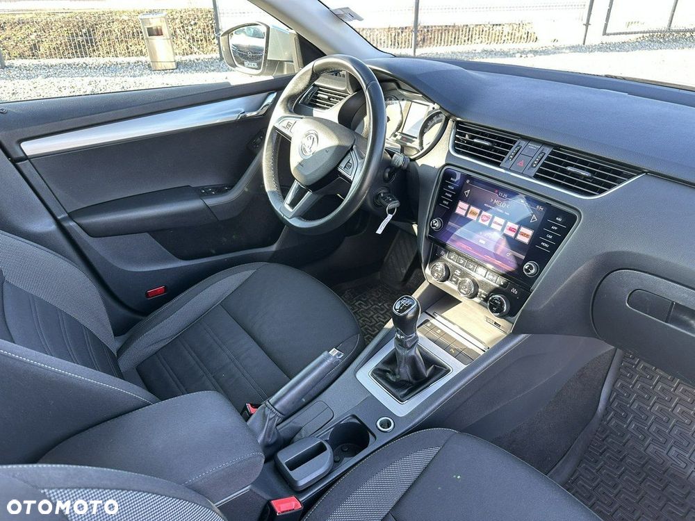 Skoda Octavia 1.6 TDI SCR Ambition - 13