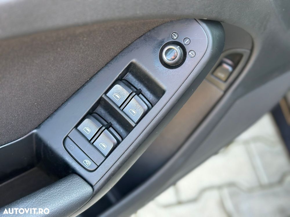 Audi A4 2.0 TDI B8 - 22