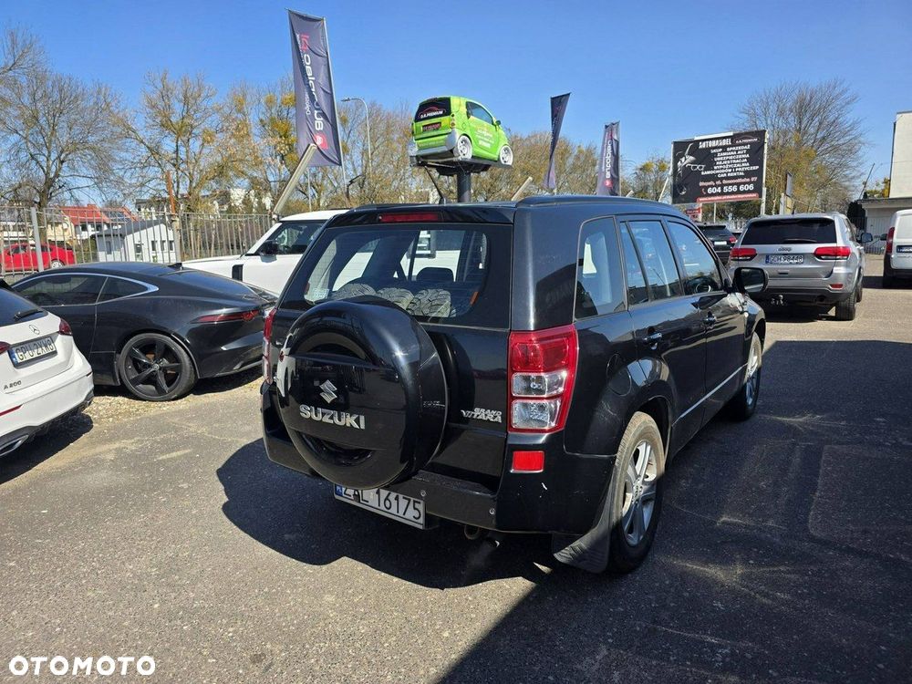 Suzuki Grand Vitara 1.9 DDiS Comfort + DPF Family - 5