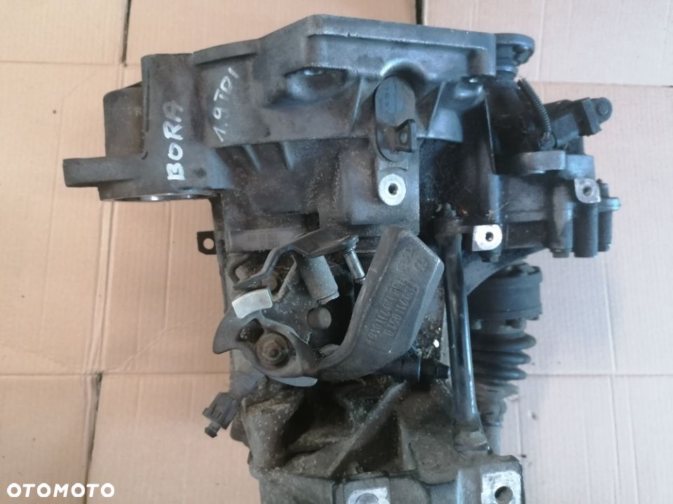 SKRZYNIA BIEGOW VW BORA LEON GOLF IV 1.9 TDI - 4