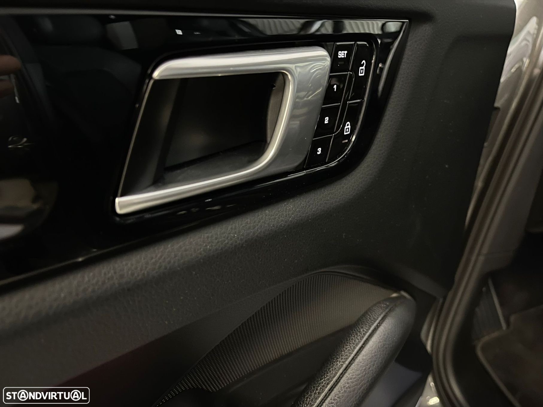 Porsche Cayenne Platinum Edition - 7