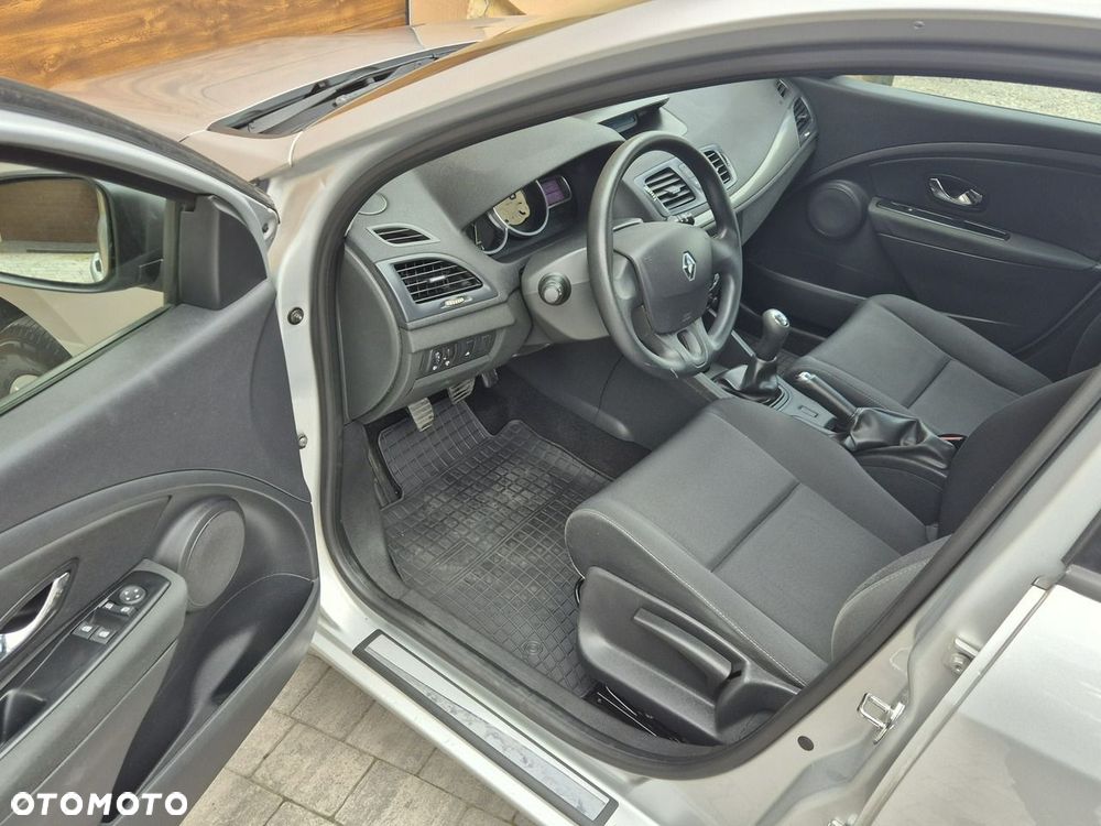 Renault Megane - 8