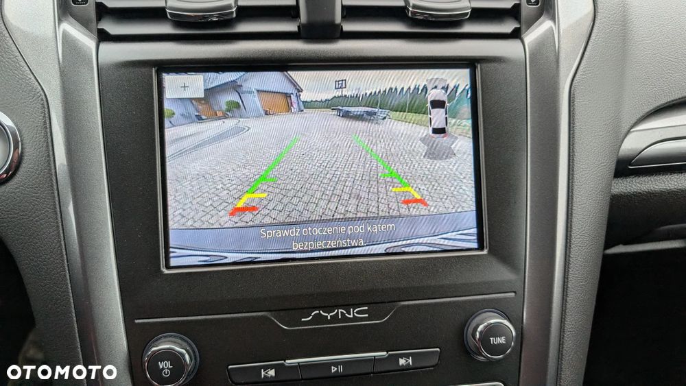 Ford Mondeo SW 2.0 TDCi Titanium PowerShift - 19