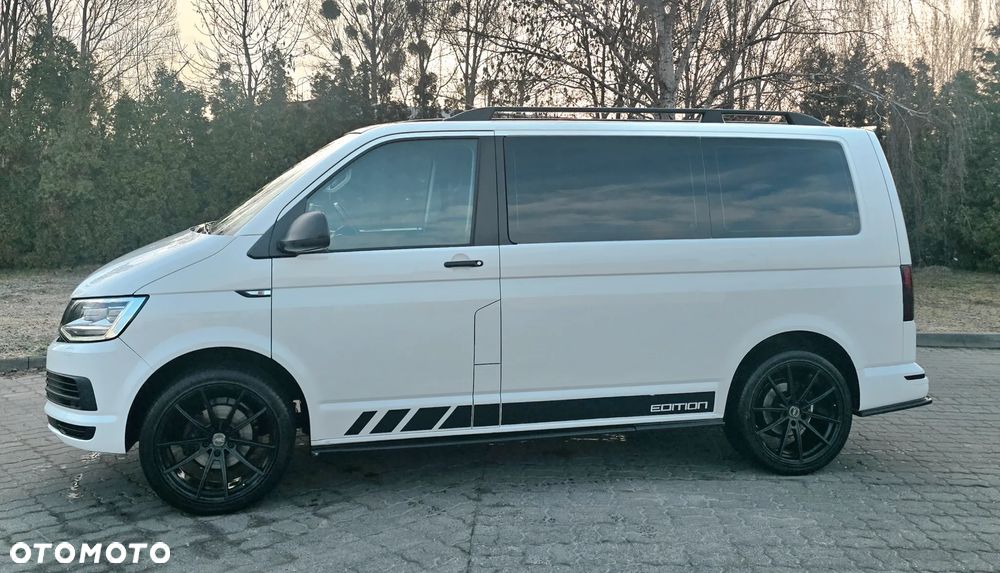 Volkswagen Multivan - 1