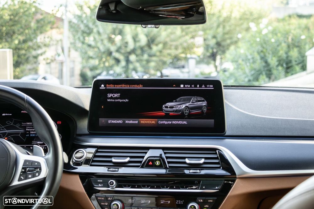 BMW 530 e Pack Desportivo M - 46
