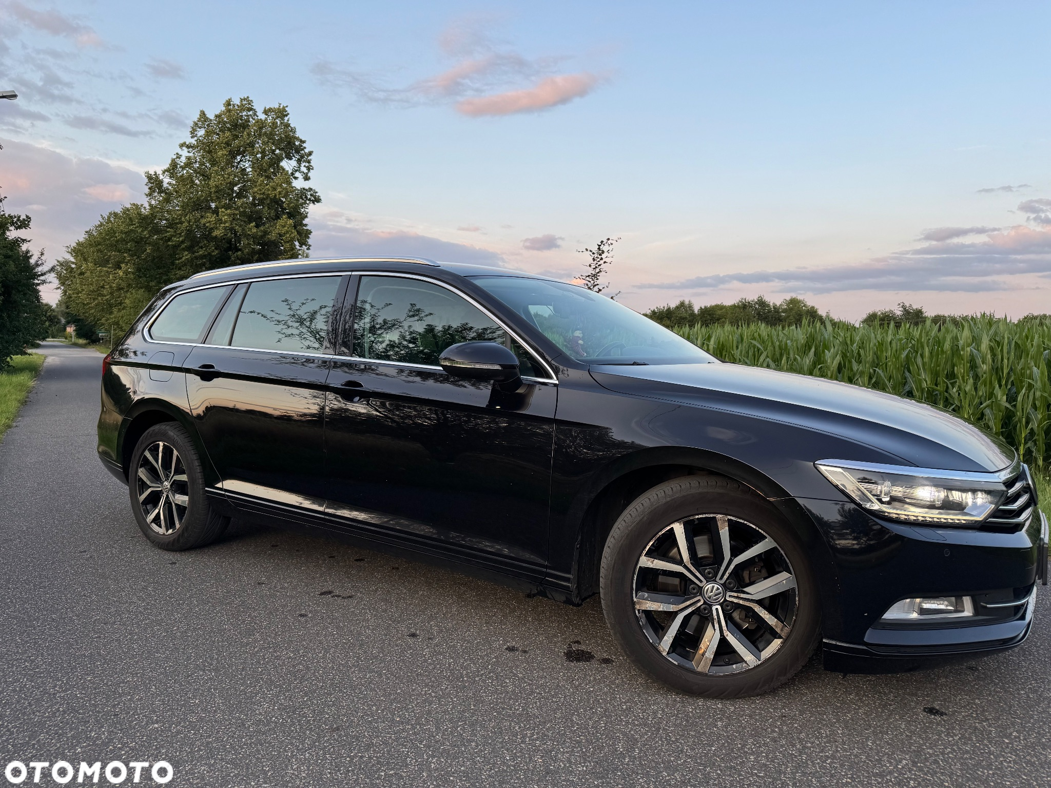 Volkswagen Passat 2.0 TDI BMT Comfortline DSG - 2