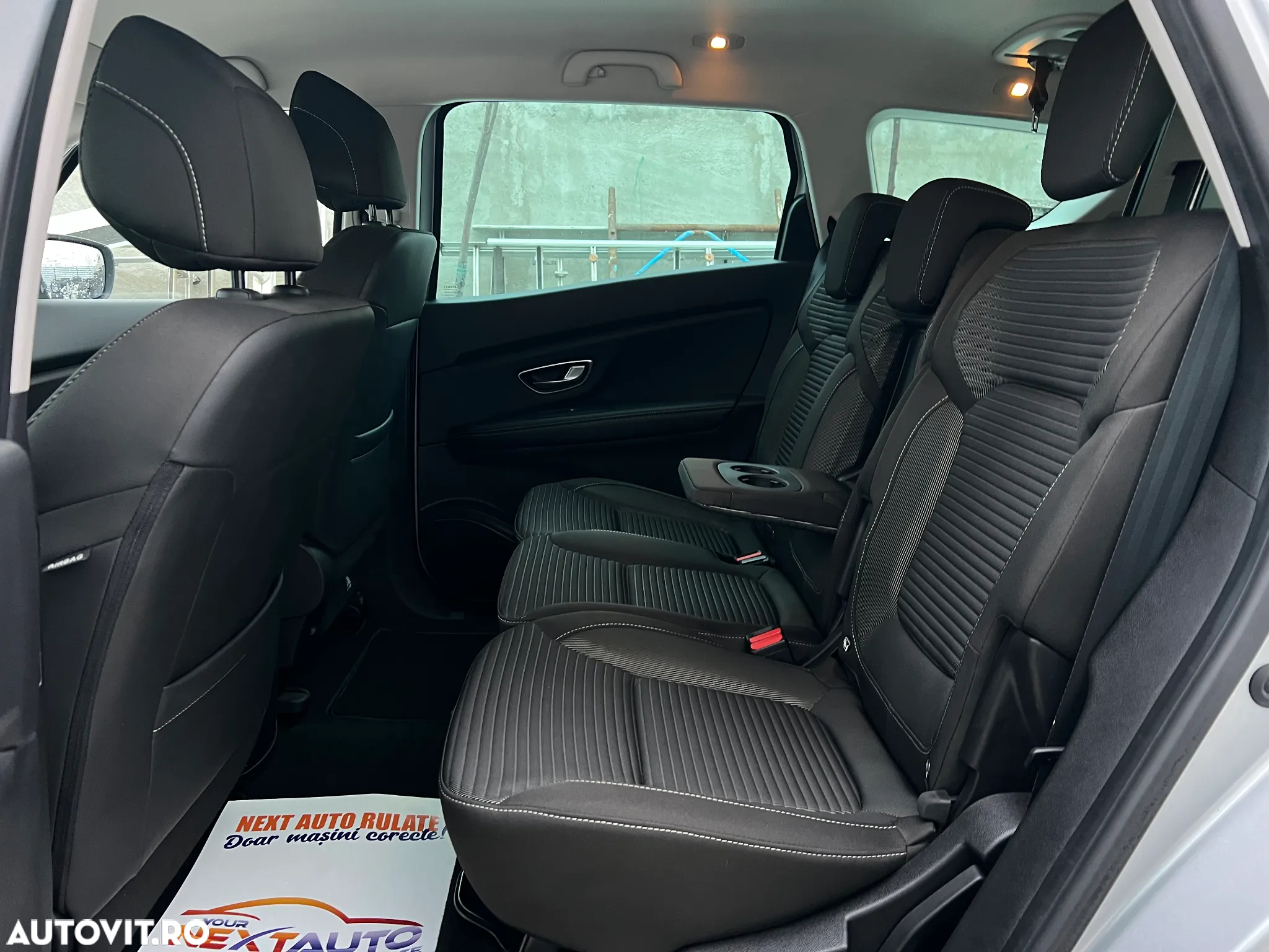 Renault Grand Scenic - 7