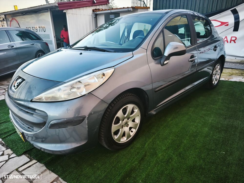 Peugeot 207 1.4 HDi Premium - 26