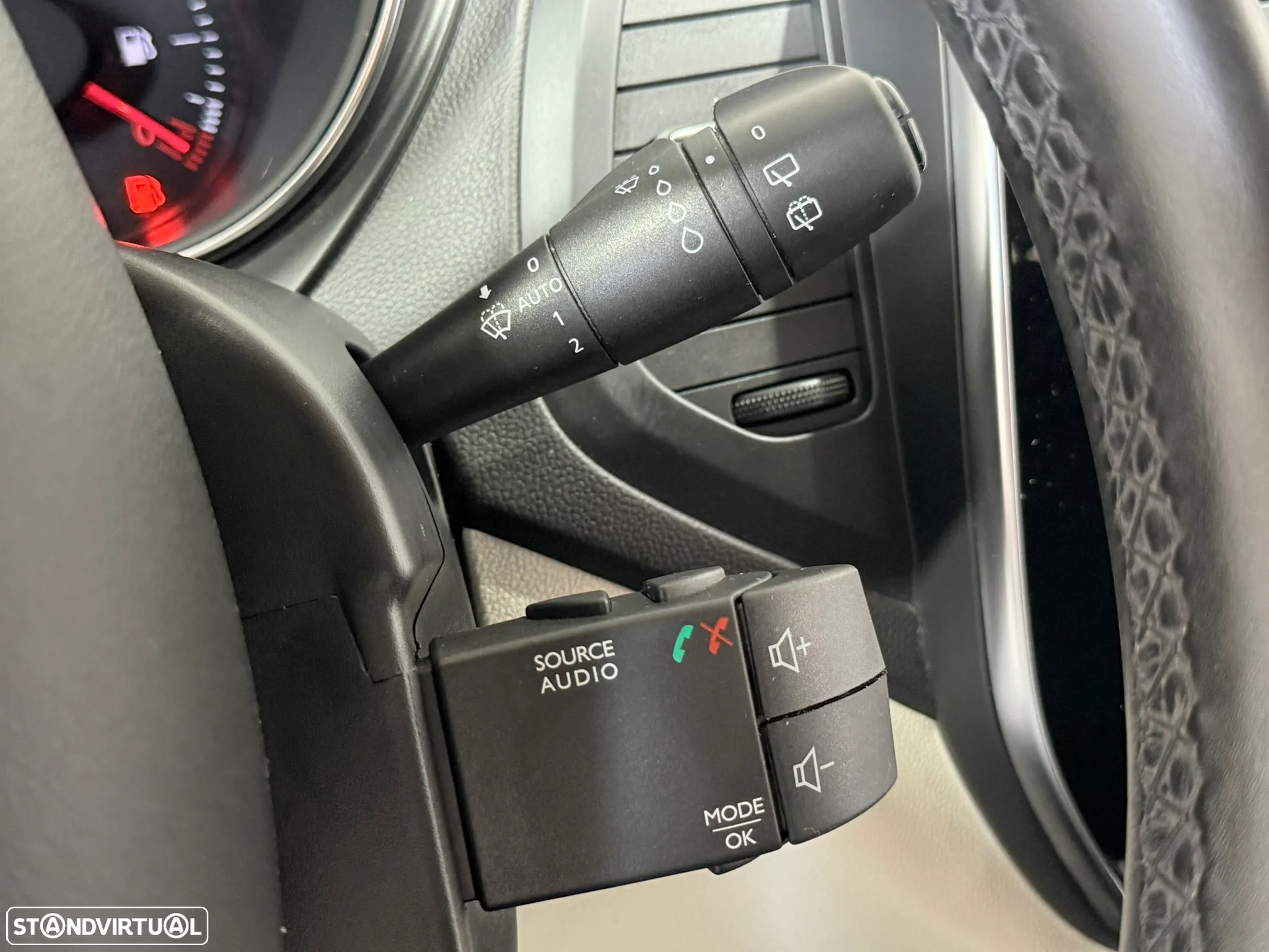 Renault Captur 0.9 TCE Exclusive - 24