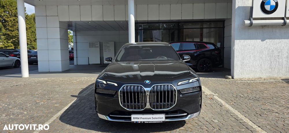 BMW Seria 7 750e xDrive AT PHEV - 2