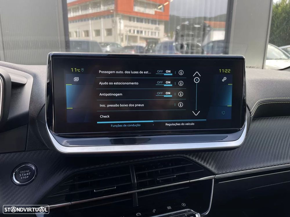 Peugeot e-208 50 kWh GT - 33