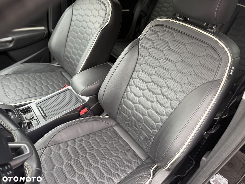 Ford Kuga 1.5 EcoBoost 4x4 Vignale - 32