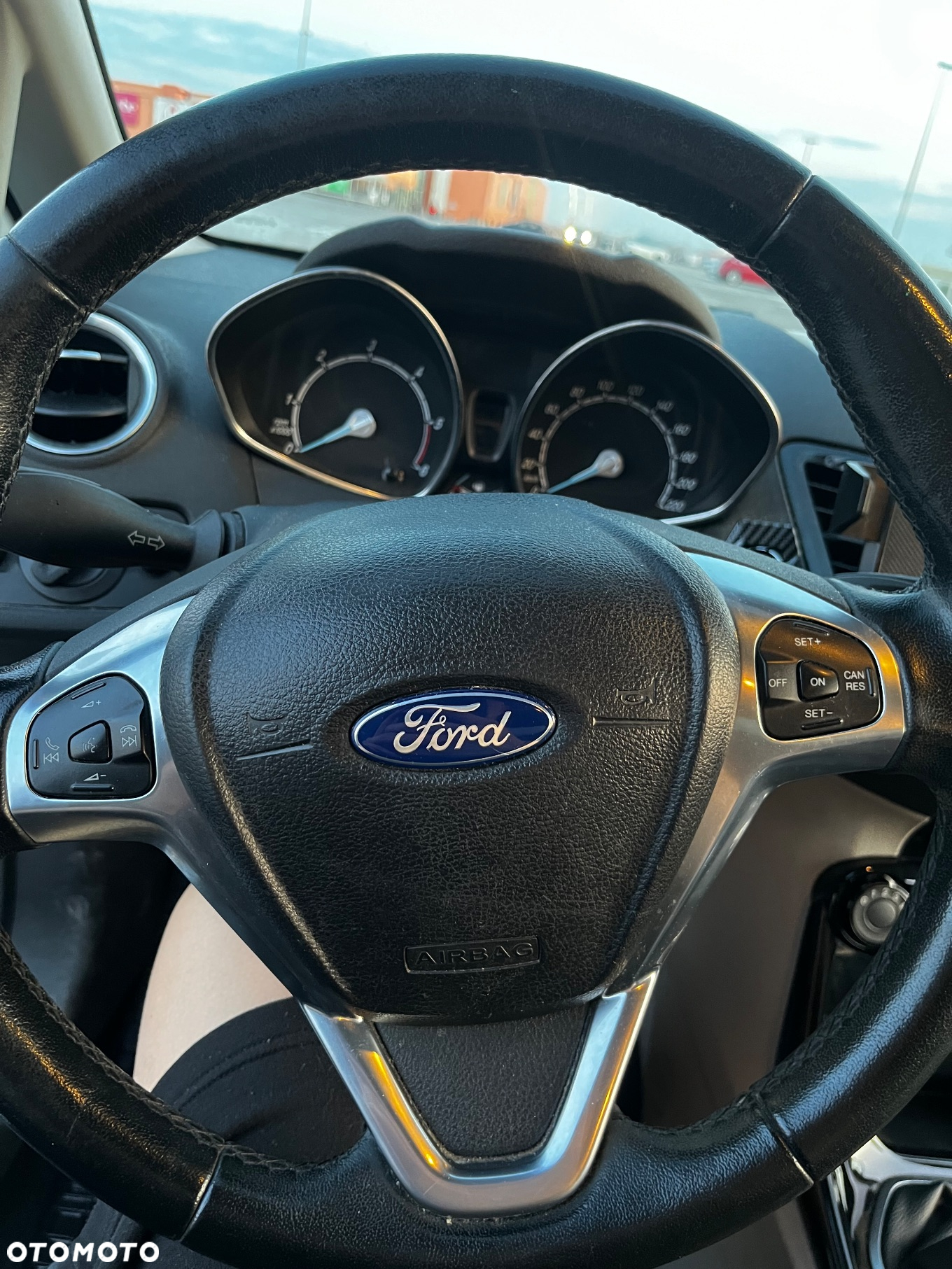 Ford Fiesta 1.6 TDCi Titanium - 25