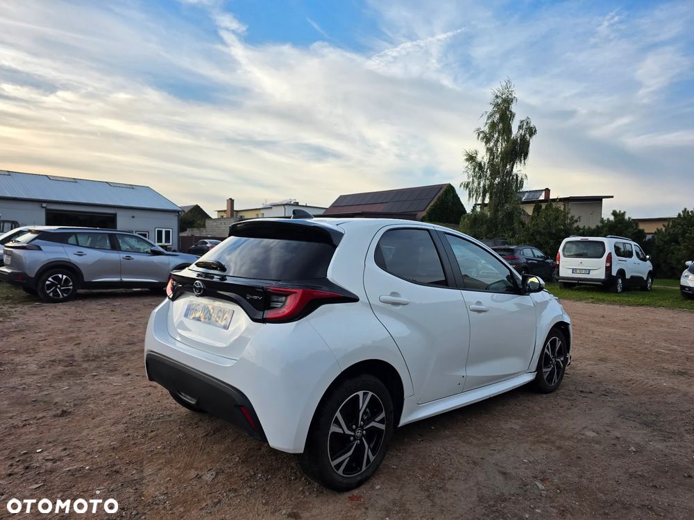 Toyota Yaris - 3