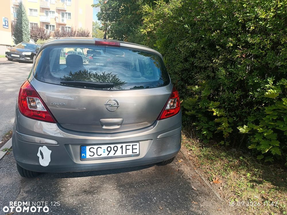 Opel Corsa 1.2 16V Edition / Active - 6