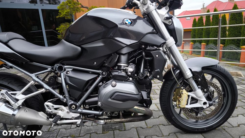BMW R - 16