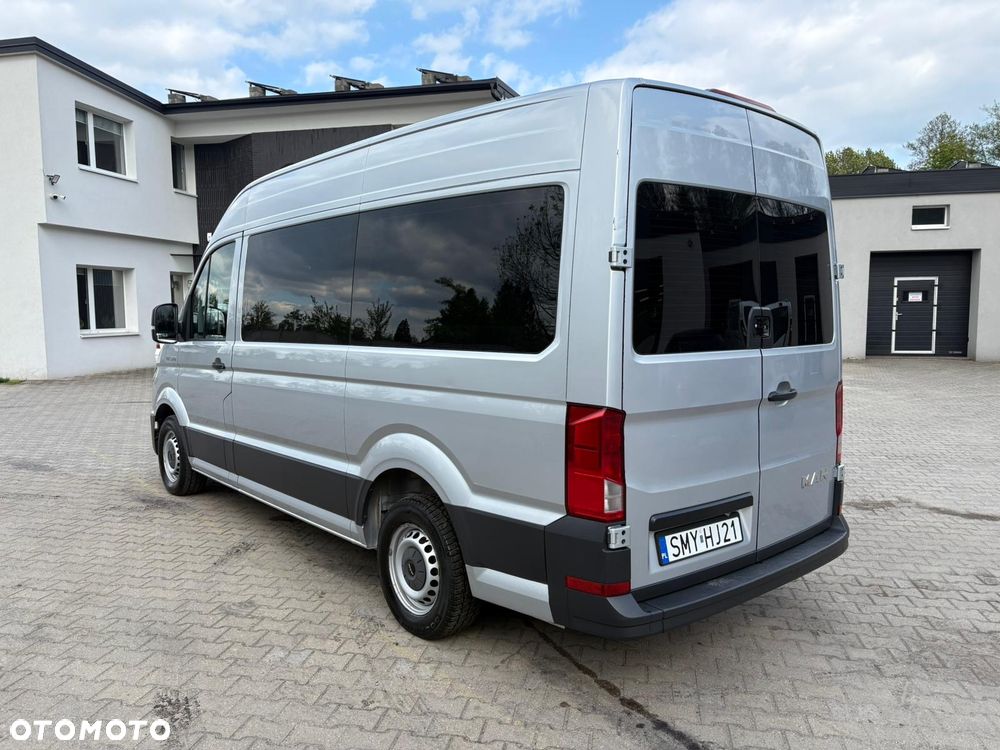 MAN TGE 3.180 Crafter sprinter 9 osobowy - 2