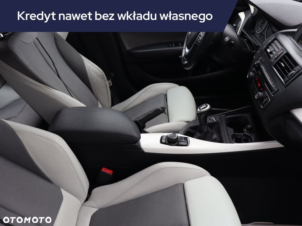 BMW Seria 1 - 11