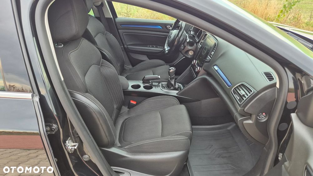 Renault Megane 1.2 Energy TCe GT Line - 37