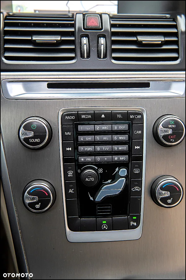 Volvo XC 60 D4 Edition Pro - 25