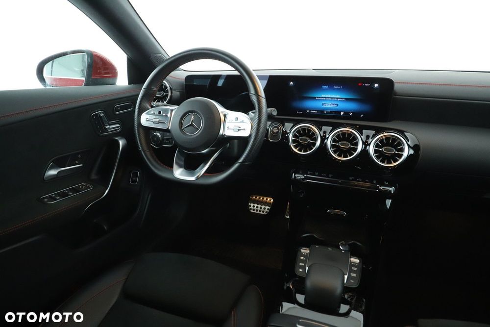 Mercedes-Benz CLA - 20