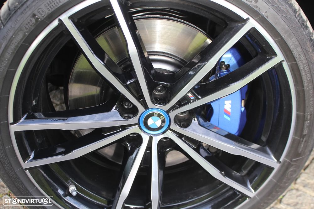 BMW 330 e Aut. M Sport - 9