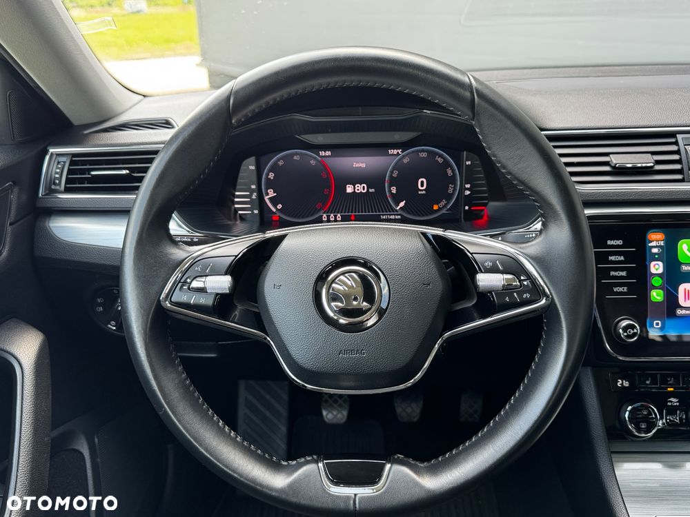 Skoda Superb 2.0 TDI SCR Ambition - 4