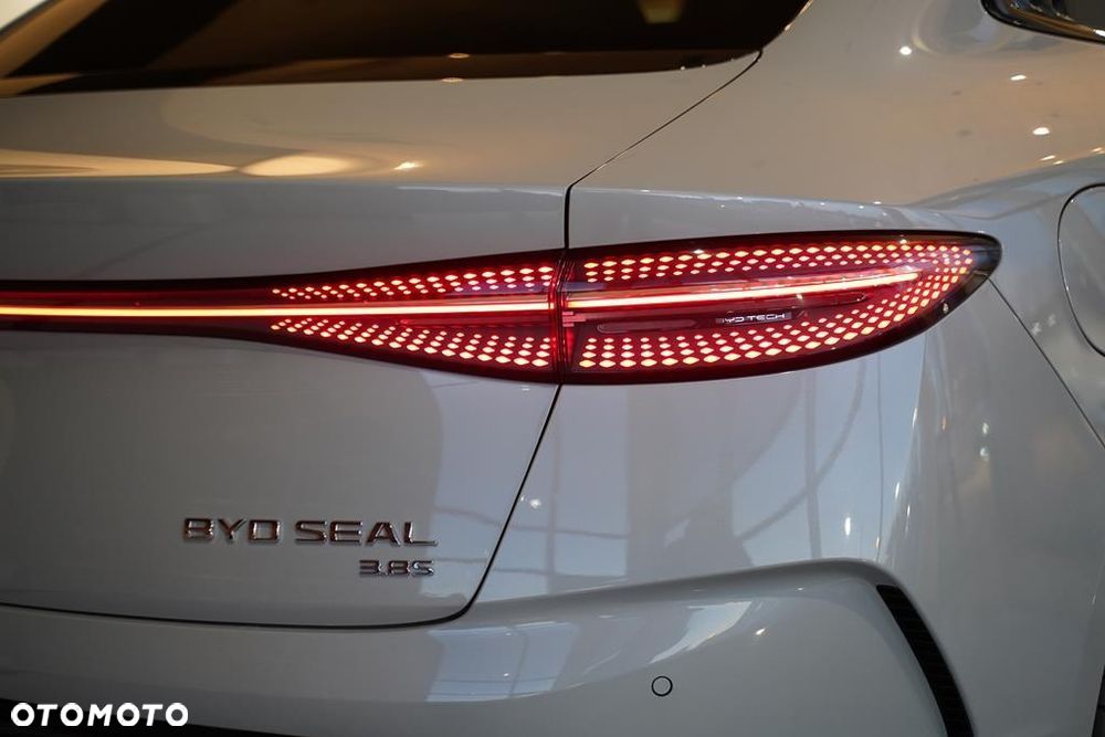 BYD Seal 82.5kWh Excellence AWD - 28