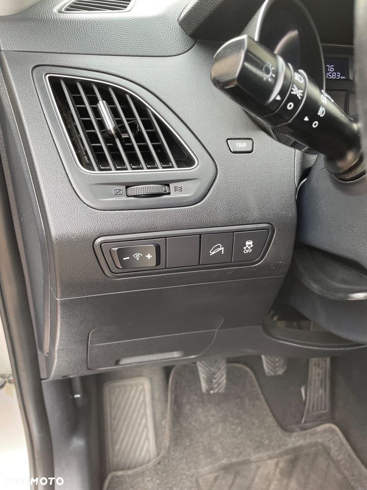 Hyundai ix35 2.0 2WD Style - 17