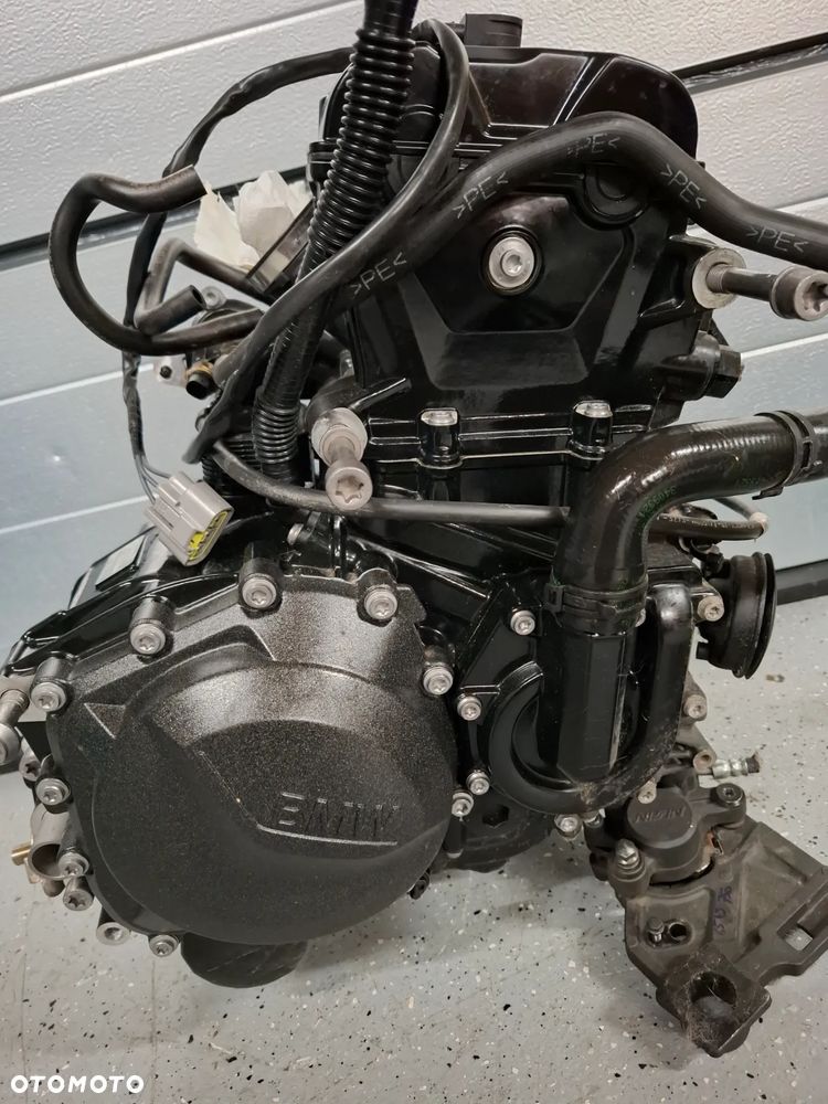 BMW F900 R XR silnik engine - 1