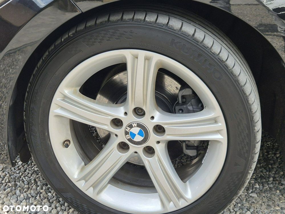 BMW Seria 1 - 17