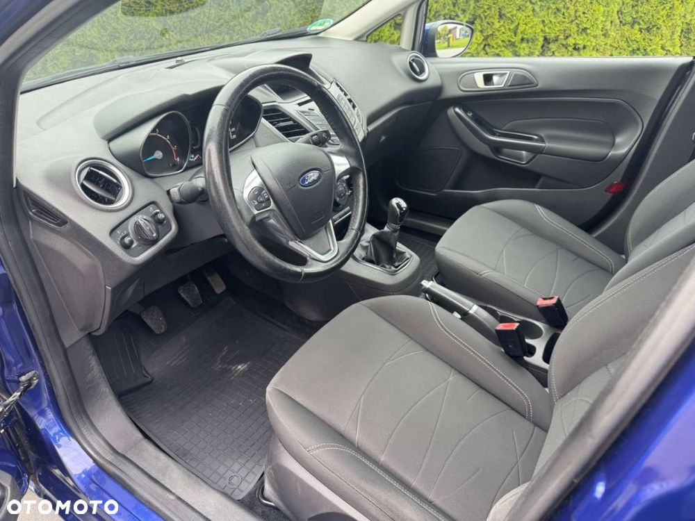 Ford Fiesta - 9