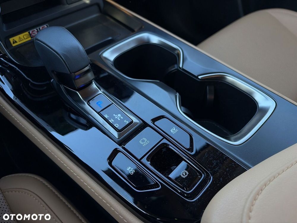 Lexus NX 350h Prestige 2WD - 23