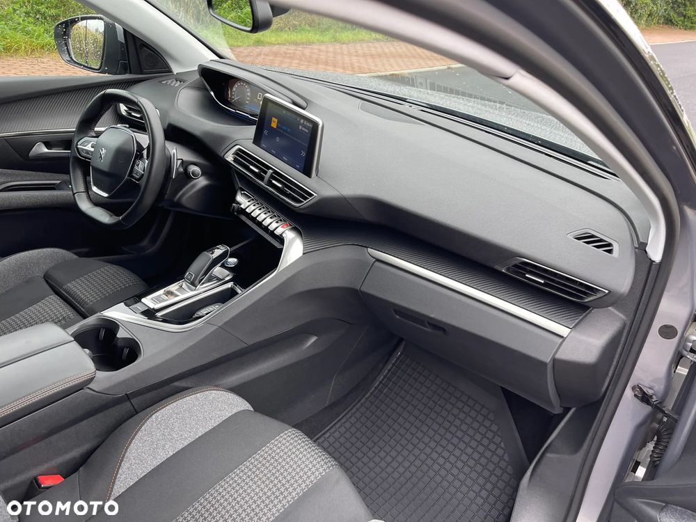 Peugeot 5008 1.5 BlueHDI Crossway S&S EAT8 - 23