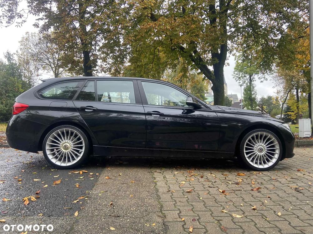 BMW Seria 3 318d Touring Advantage - 4