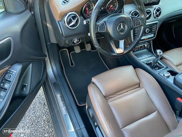 Mercedes-Benz GLA 180 (CDI) d Urban - 16