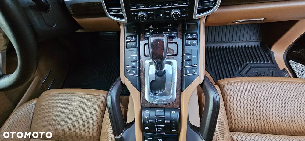 Porsche Cayenne Diesel - 23